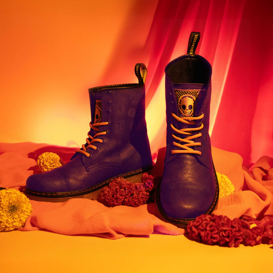 Botas Offlander Ofrenda – "Ecos Eternos", Piel Crazy Morado