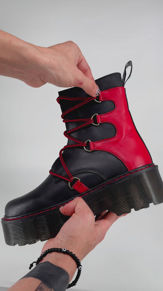Botas Offlander, Tipo Militar - Rhapsody Chunky, Piel Crazy, Negro y Rojo